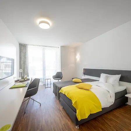 Gaestehaus Am Schloss מלון 3*