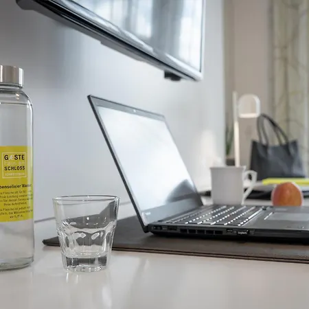 Gaestehaus Am Schloss Otel Schwetzingen