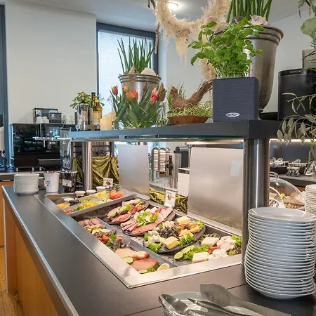 Gaestehaus Am Schloss מלון