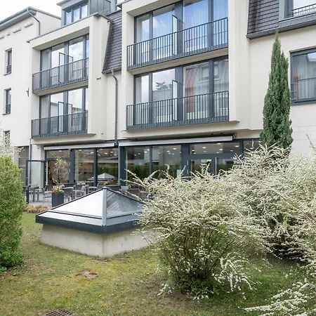 Gaestehaus Am Schloss Otel Schwetzingen