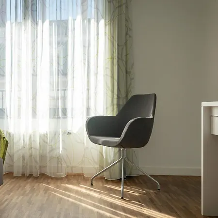 Gaestehaus Am Schloss Otel 3*