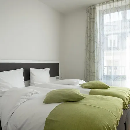 Gaestehaus Am Schloss 3*