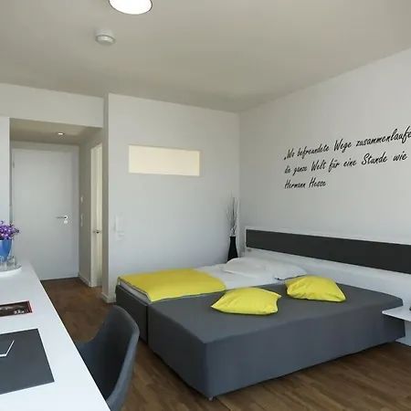 Gaestehaus Am Schloss 3*