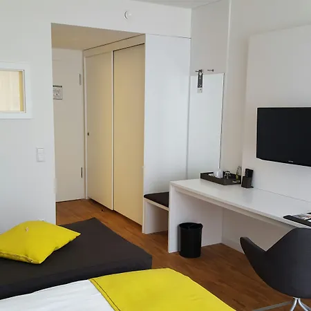 Gaestehaus Am Schloss Otel