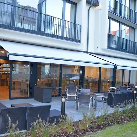 Gaestehaus Am Schloss 3* シュヴェツィンゲン