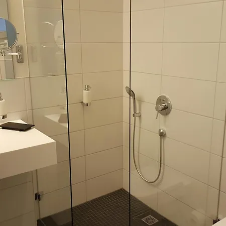 Hotel Gaestehaus Am Schloss 3*