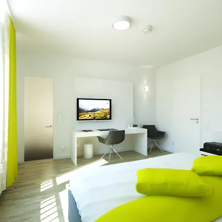 מלון Gaestehaus Am Schloss