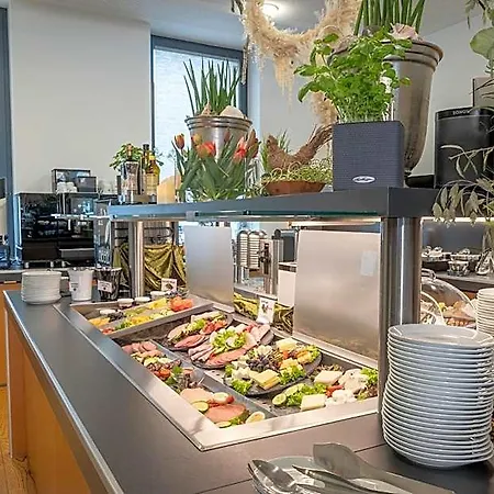 Gaestehaus Am Schloss Hotel
