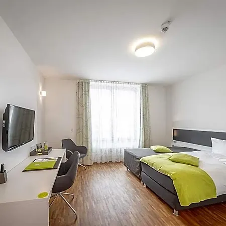 Gaestehaus Am Schloss Отель 3*