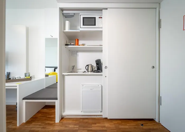 Ξενοδοχείο Gaestehaus Am Schloss Σβέτζινγκεν