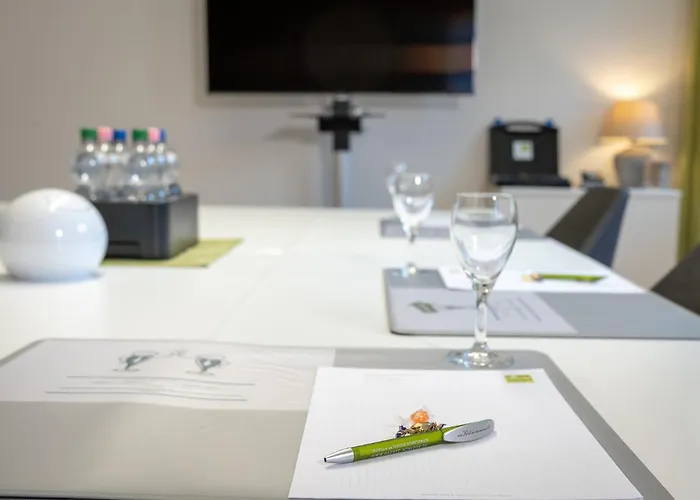 Gaestehaus Am Schloss 3* Σβέτζινγκεν