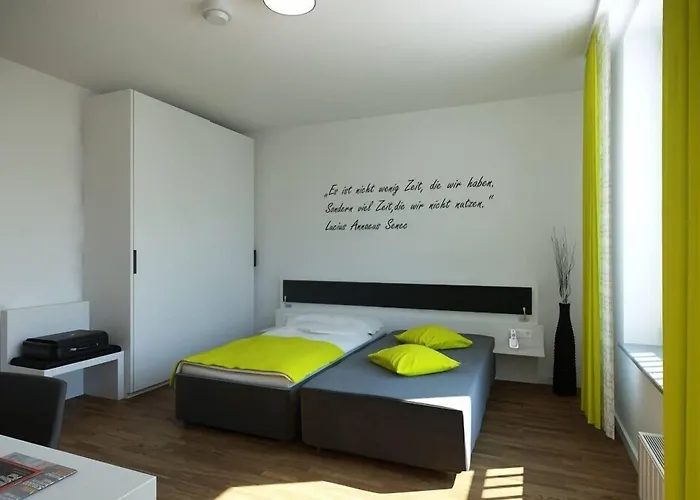 Gaestehaus Am Schloss Σβέτζινγκεν