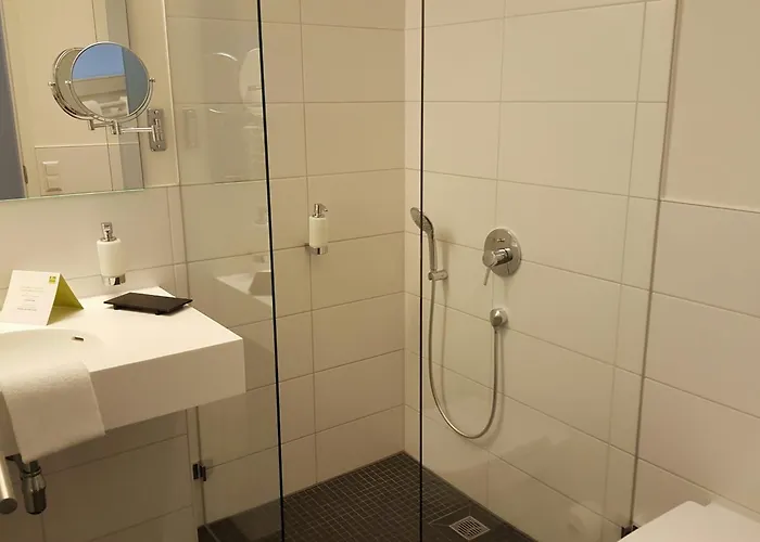 Ξενοδοχείο Gaestehaus Am Schloss 3*